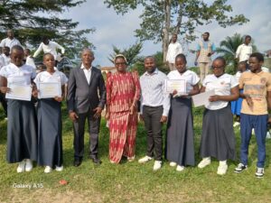 Remise des certificats — Lycée Mbuetete Yambu de Muanda (2024-2025)