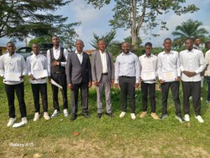 Remise des certificats — Petit Séminaire de Mbata Kiela (2024-2025)